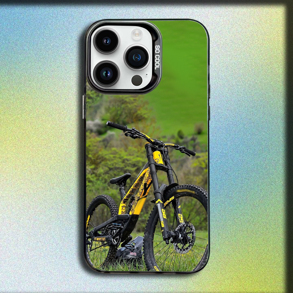 Funda de teléfono para bicicle - Mountain Biking Cartoon reseña y precio